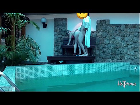 ❤️ Baas nodigt meid uit naar het zwembad, maar kon een hete niet weerstaan ❤❌ Quality porn at nl.filmexxx18.ru